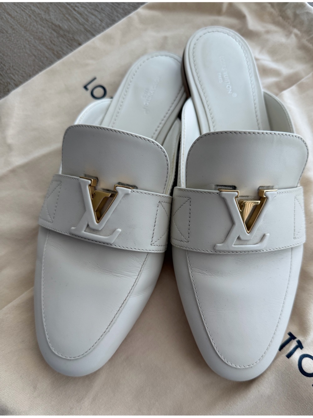 Louis Vuitton Mare Flex White Leather Slip-On Loafers Gold Hardware Sz 39